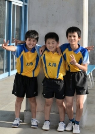 Sun table tennis sports boy group